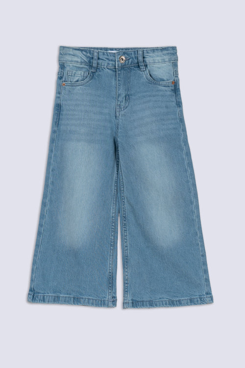 Easy Fit Wide-Leg Jeans