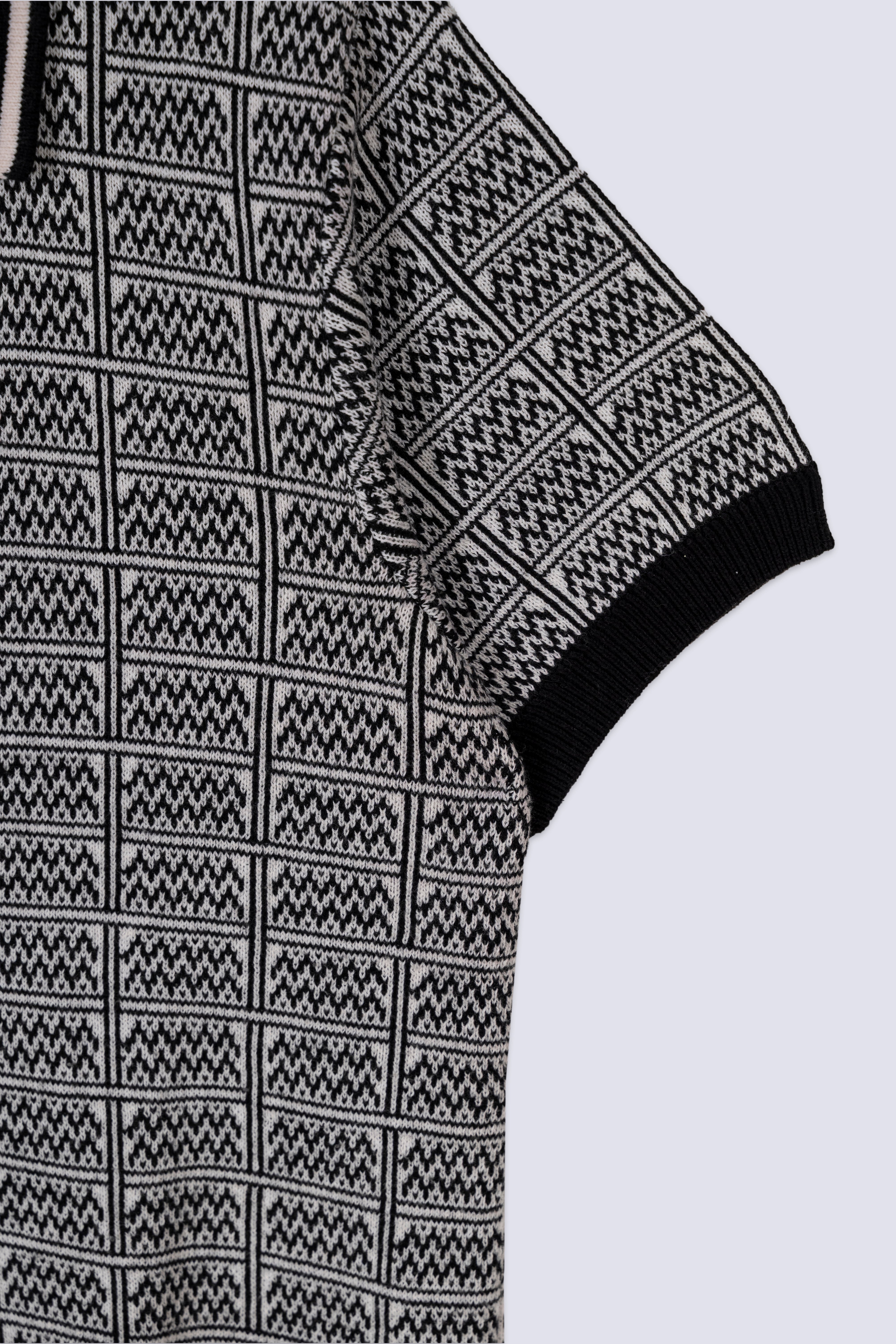 Monochrome Jacquard Knitted Polo
