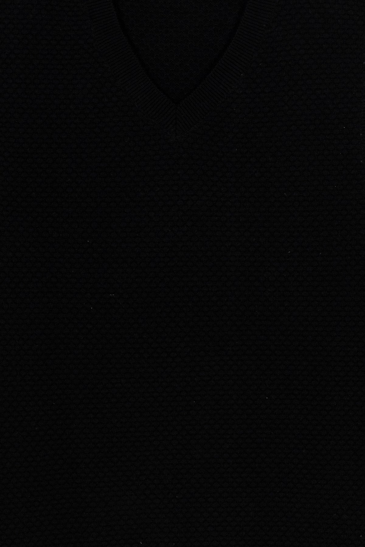 Black Aura Sleeveless Sweater