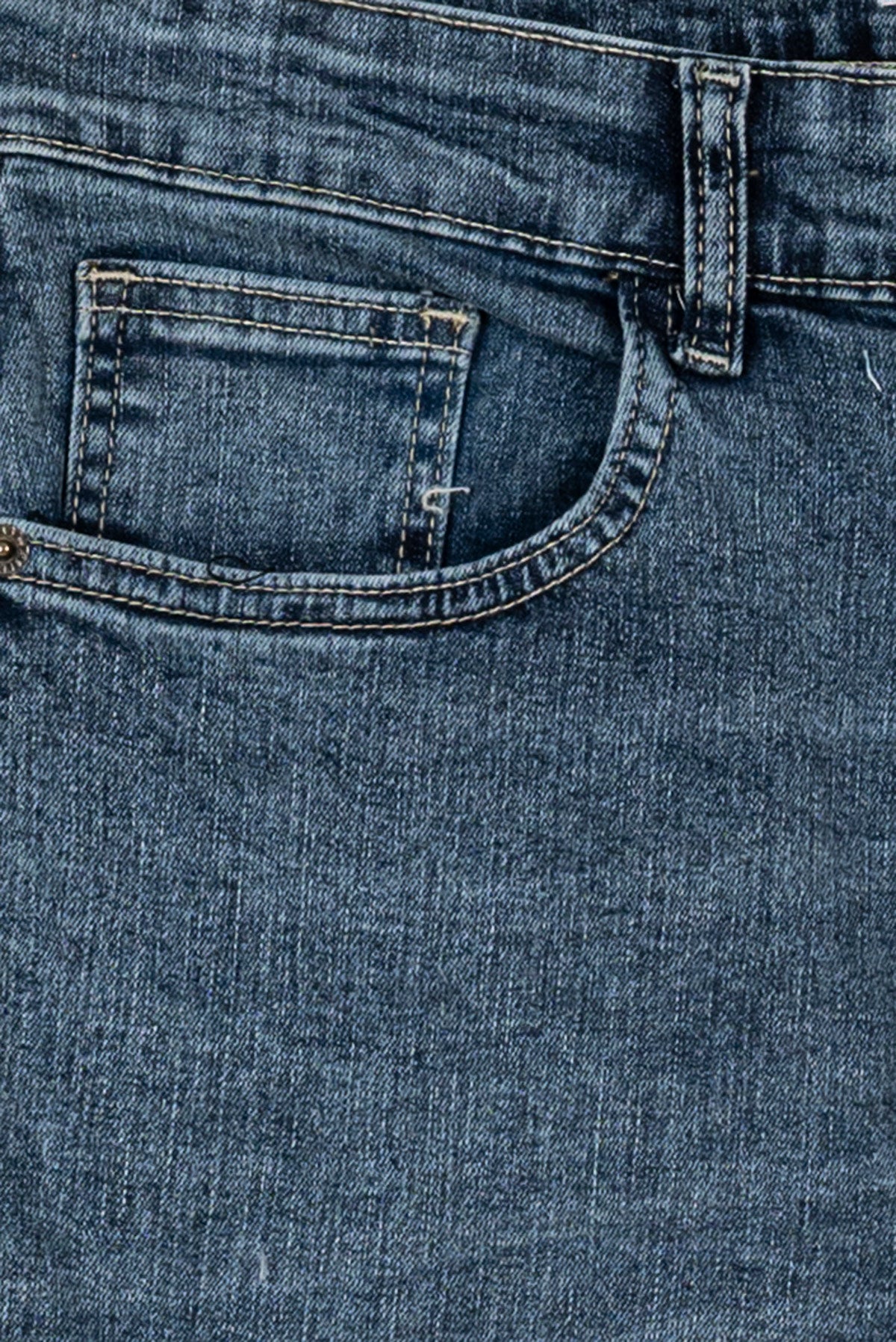 Men's Classic Slim Fit Jean