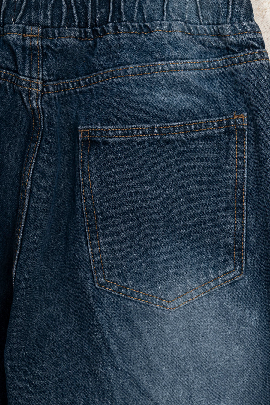 Men's Elastic Waist Straight Leg Jean