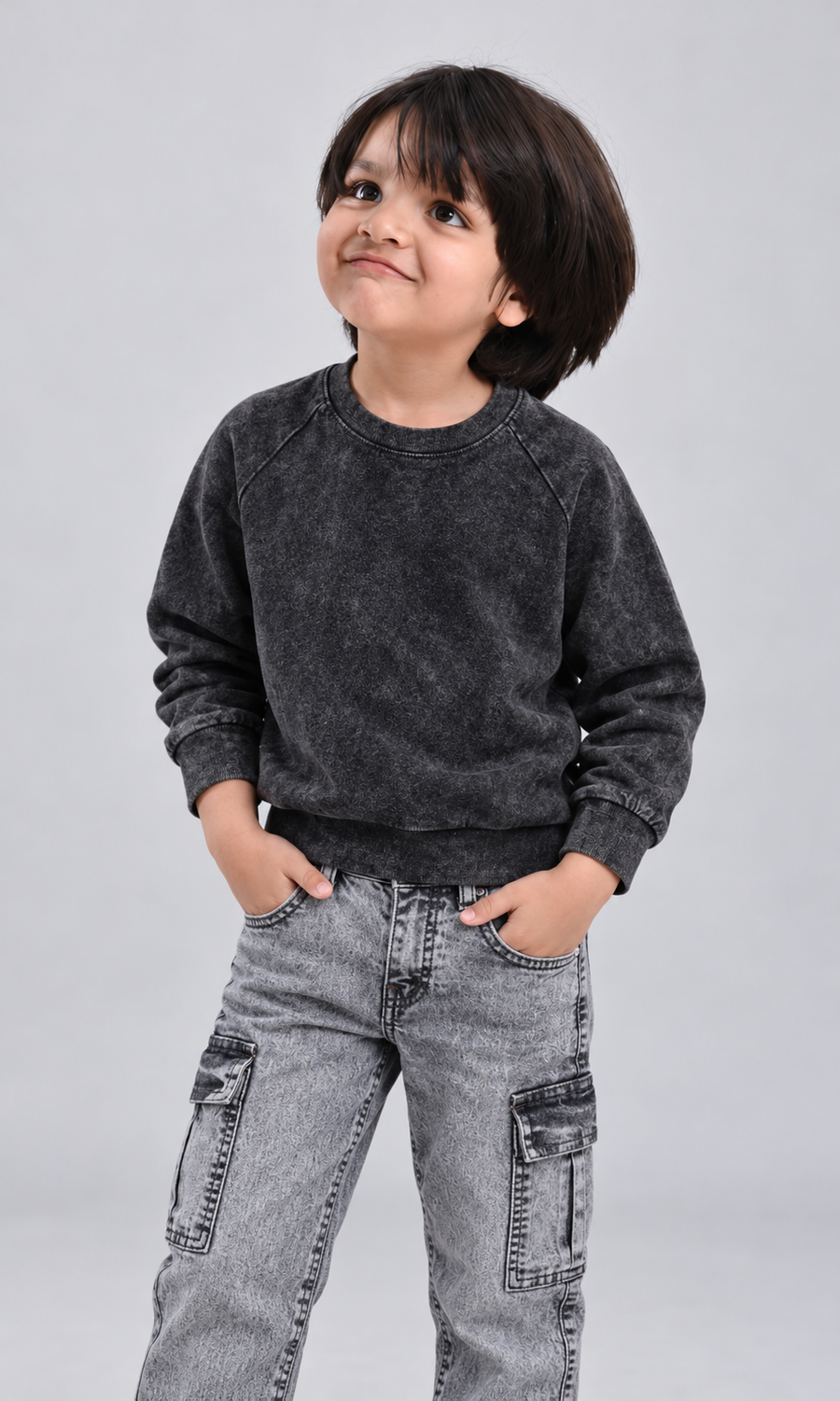 Reglan Sleevs Boy's Sweatshirt.