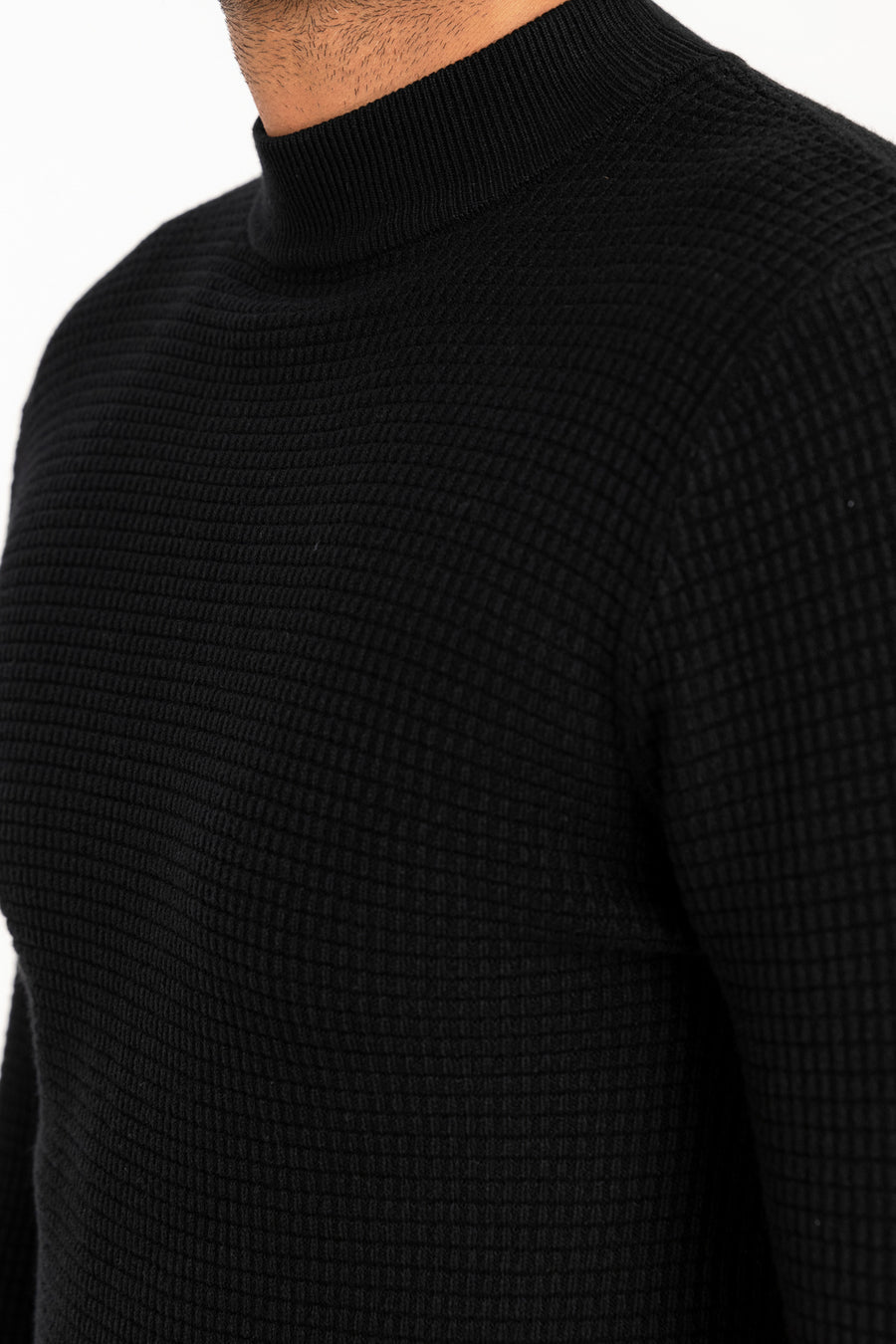 MEN'S WAFFLE KNIT MOCK NECK SWEATER
