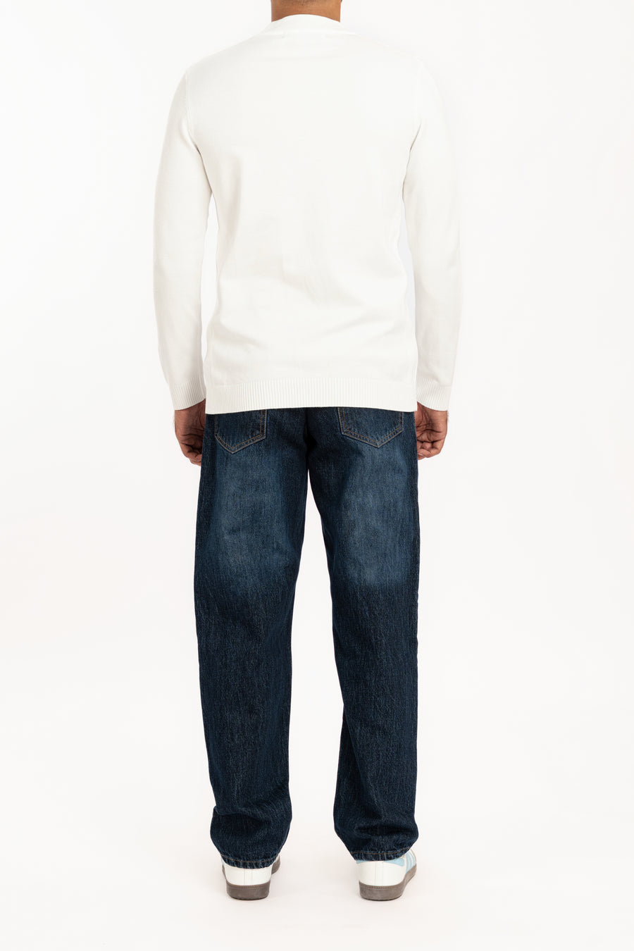 MEN'S WHITE MOCK NECK SWEATER