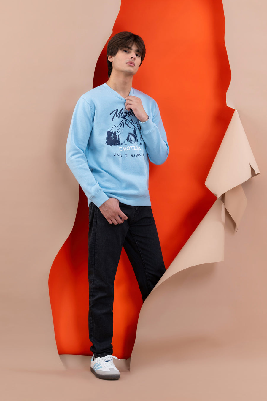 The Mountains Men's Sweatshirt