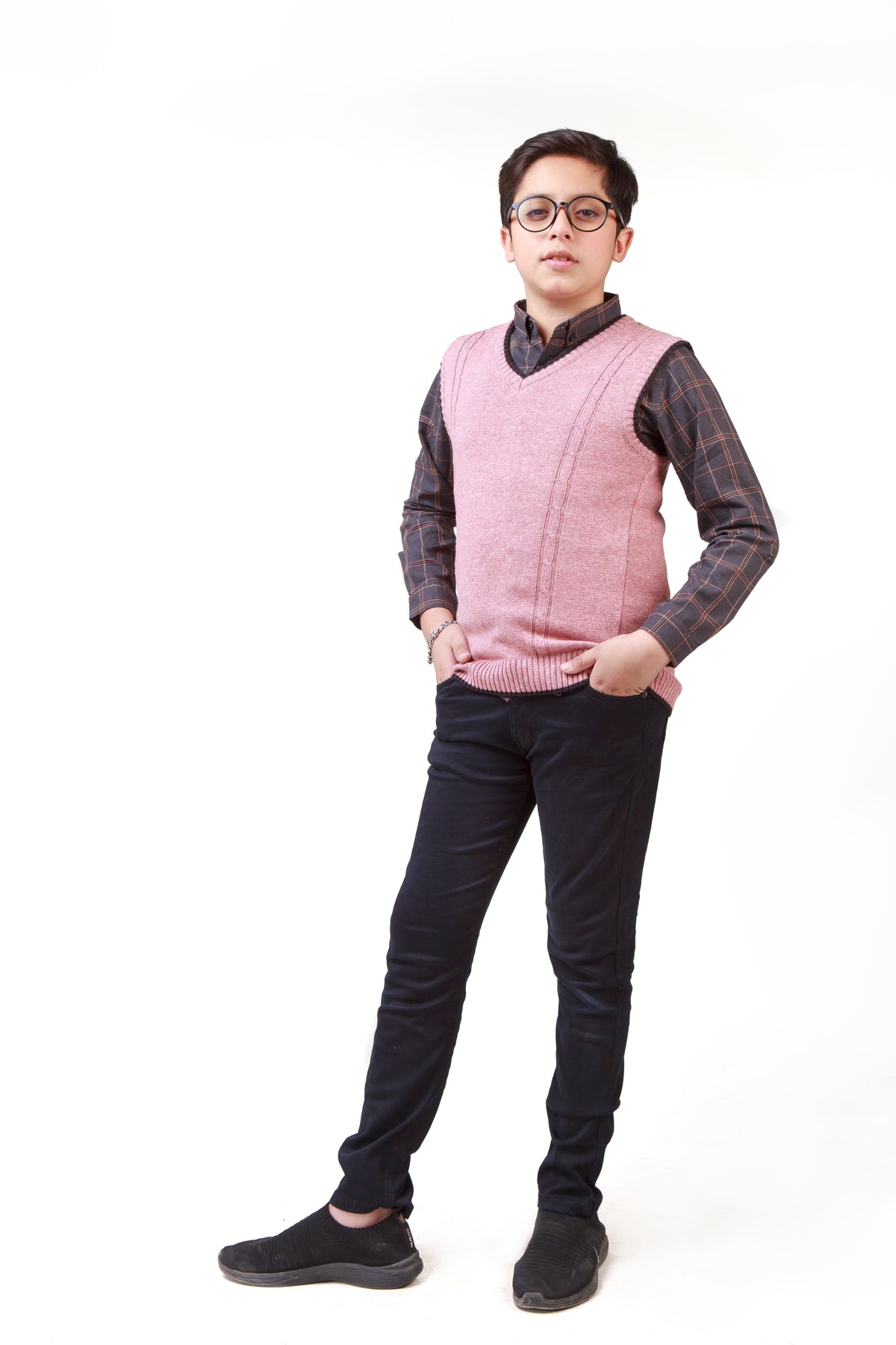 Boy's Sweater S/Less - ESSENTIA.COM.PK